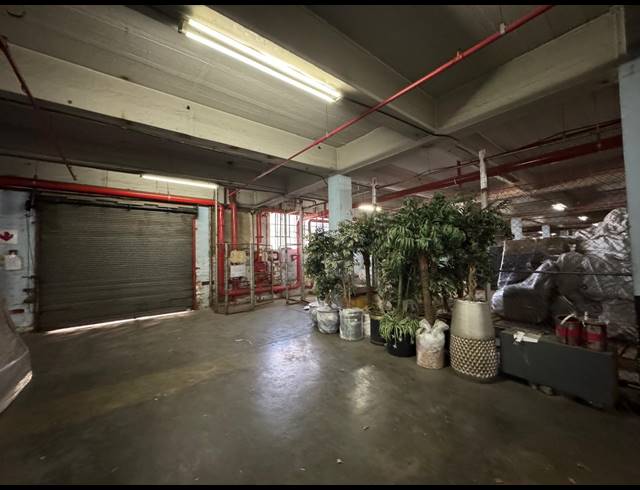 4,000M² WAREHOUSE TO LET IN INDUSTRIA